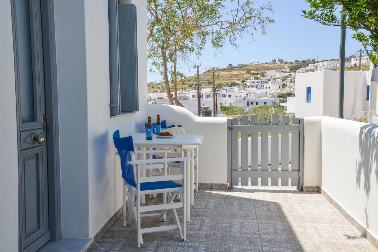דירות Triovasálos Matilda Milos - Cycladic Living מראה חיצוני תמונה