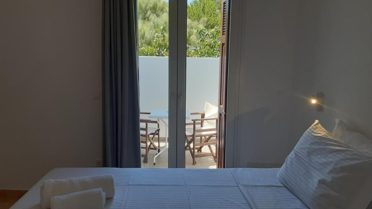 דירות Triovasálos Matilda Milos - Cycladic Living מראה חיצוני תמונה