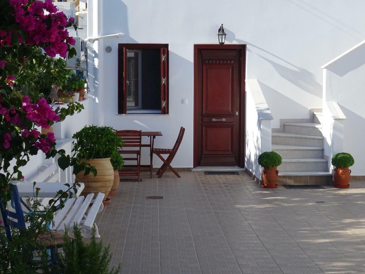 דירות Triovasálos Matilda Milos - Cycladic Living מראה חיצוני תמונה